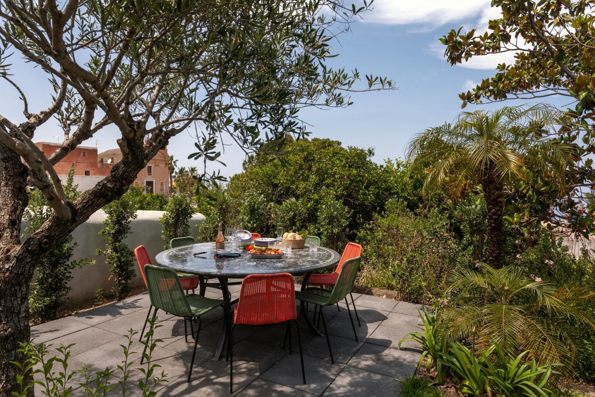 Bed and Breakfast Frangimare - La Malandrina Malfa  Exterior foto