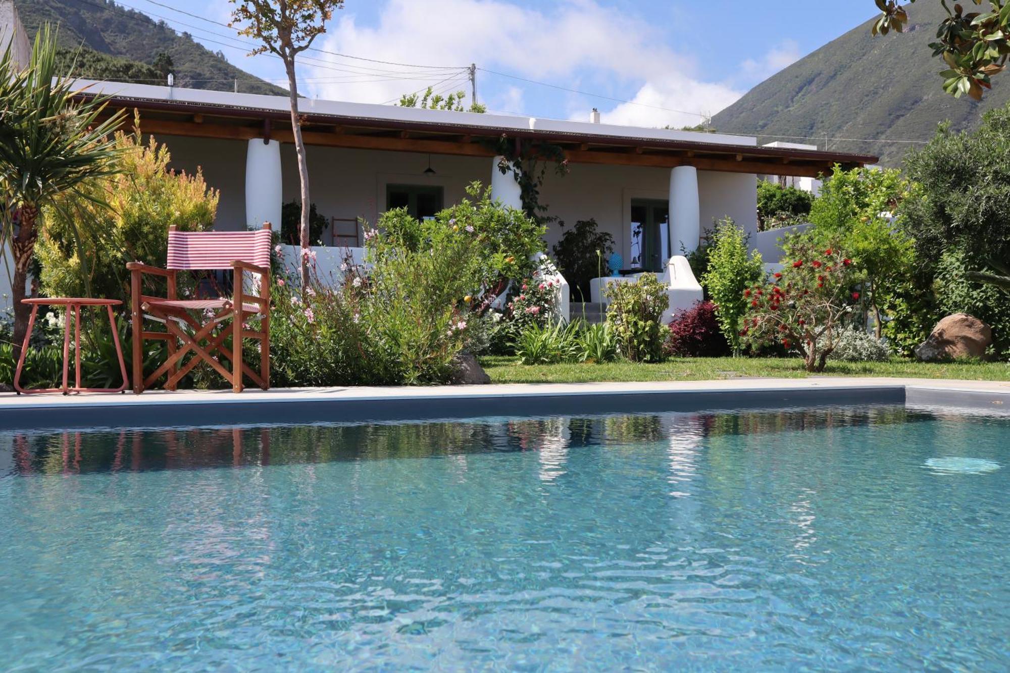 Bed and Breakfast Frangimare - La Malandrina Malfa  Exterior foto